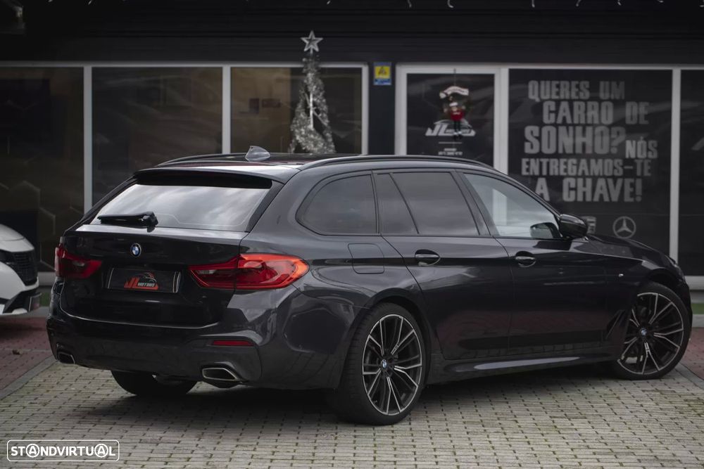 BMW 520 d Pack Desportivo M Auto - 33