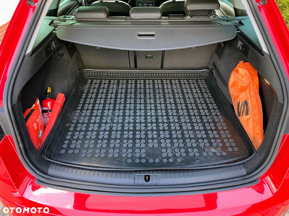 Seat Leon ST 2.0 TDI Start&Stop DSG FR - 24