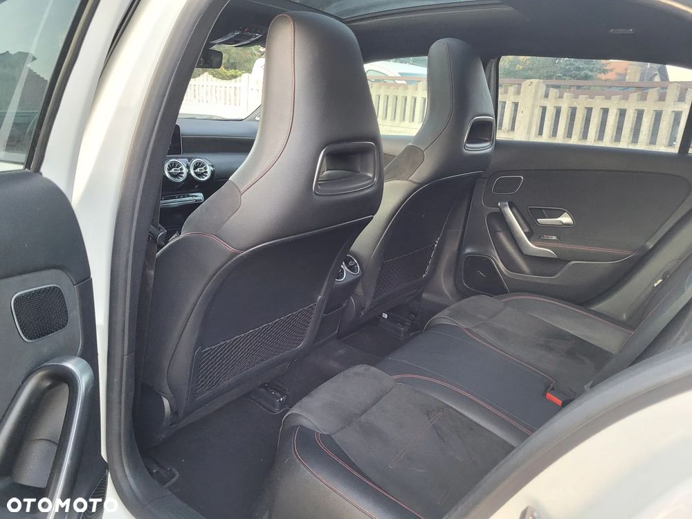 Mercedes-Benz Klasa A 180 d 7G-DCT AMG Line - 23