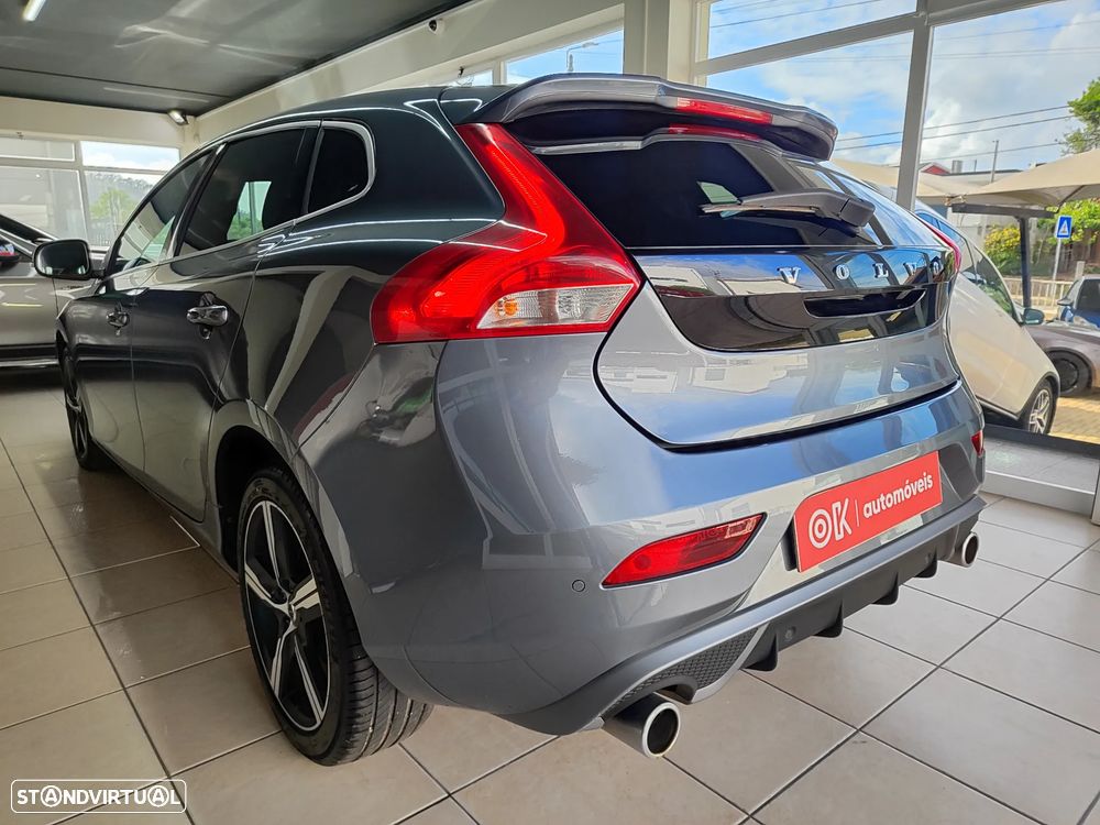 Volvo V40 2.0 D3 R-Design - 10
