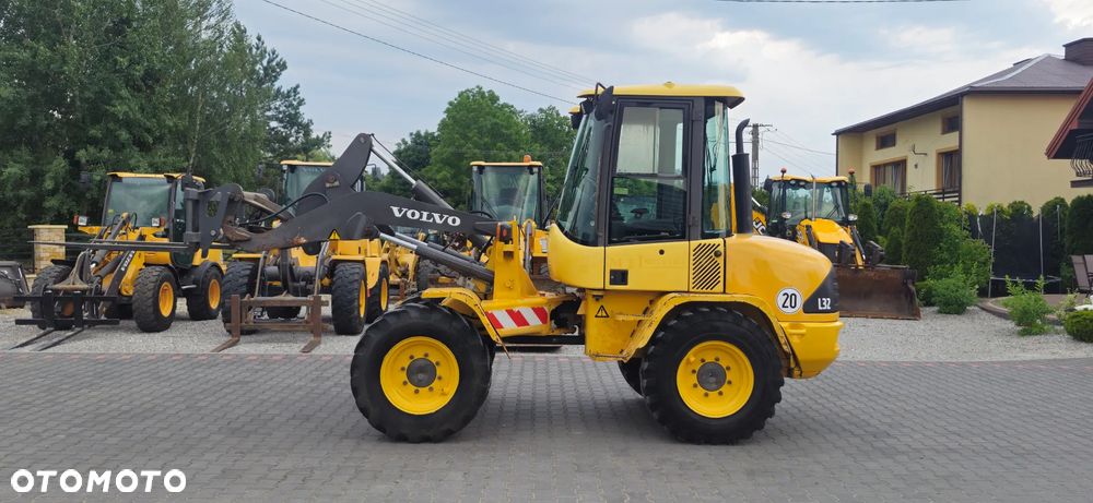 Volvo L32/ Maszyna sprowadzona - 4