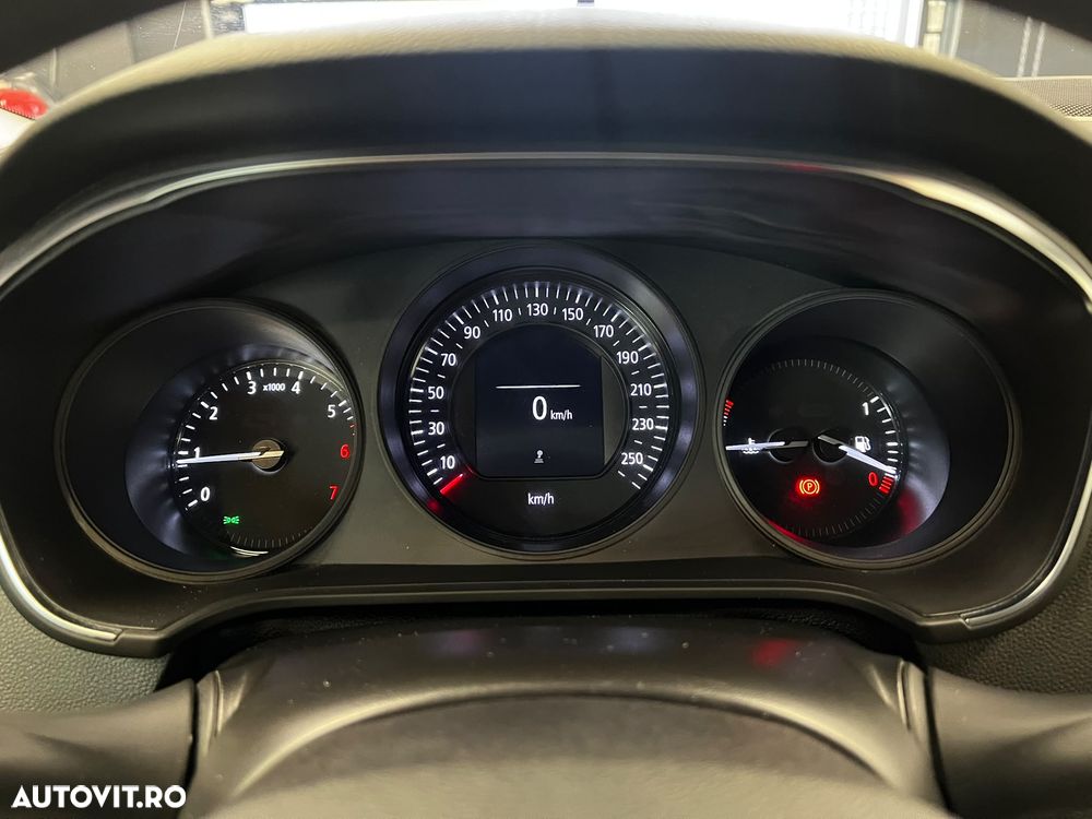 Renault Megane TCe Life - 15