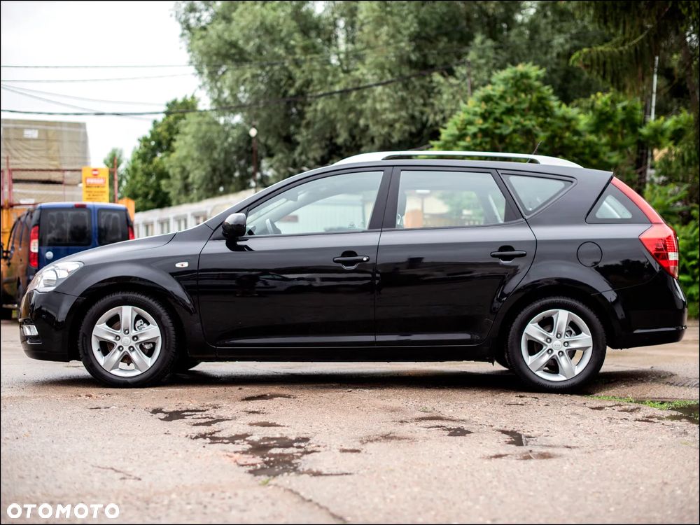 Kia Ceed - 5