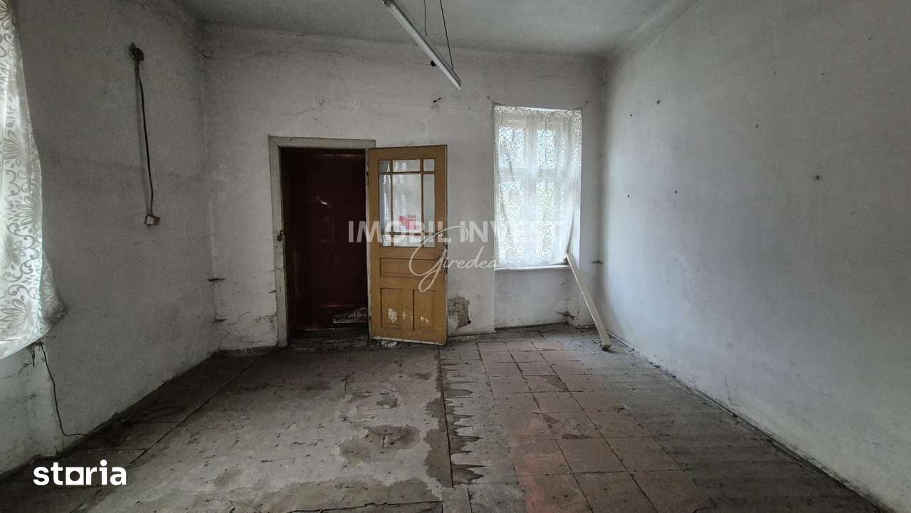 EXCLUSIVITATE! Casa individuala in Aiud, 7 camere, teren 666 mp - Imagine principală: 2/5