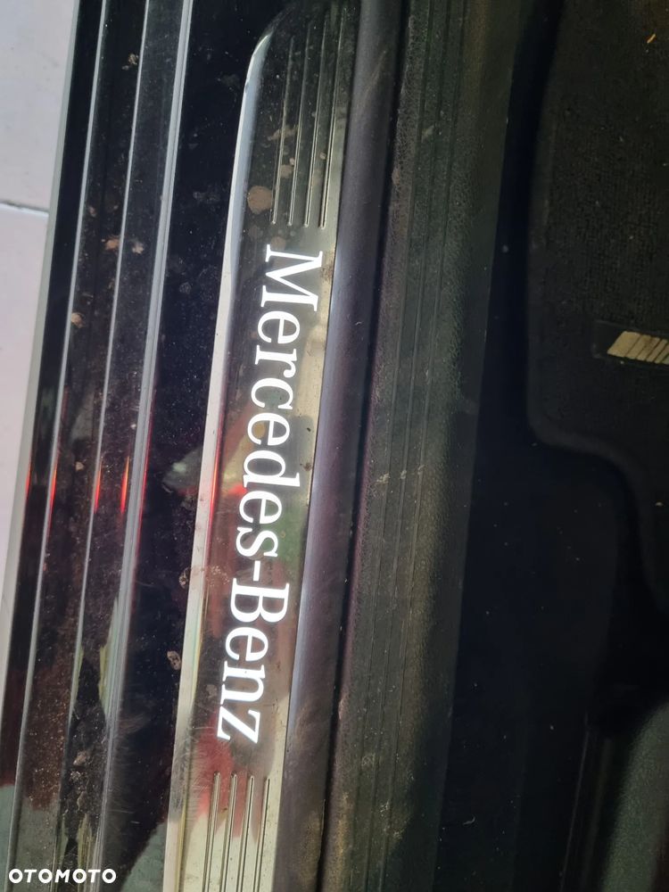 Mercedes-Benz Klasa E - 11