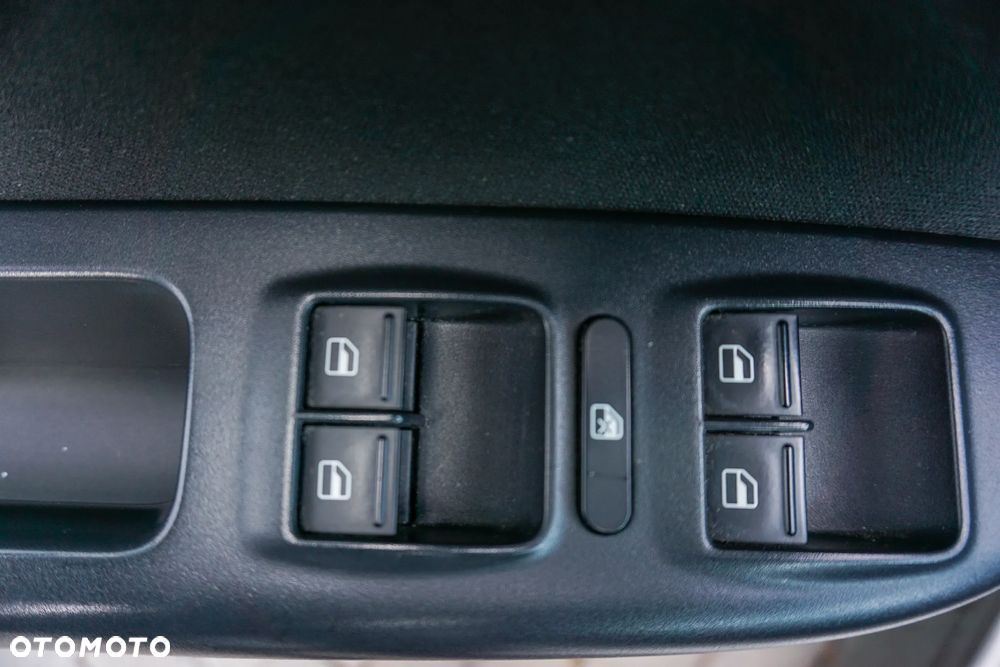 Skoda Octavia 1.6 TDI Ambiente - 24