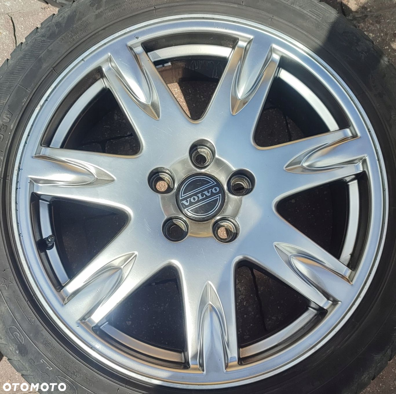 Felgi Aluminiowe Oryg. Volvo 17 Cali 5x108 7,5Jx17 Et49 Piasta Ø65,1mm - 3