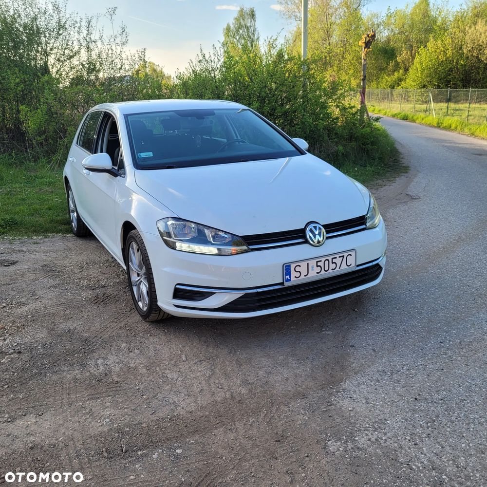 Volkswagen Golf - 11