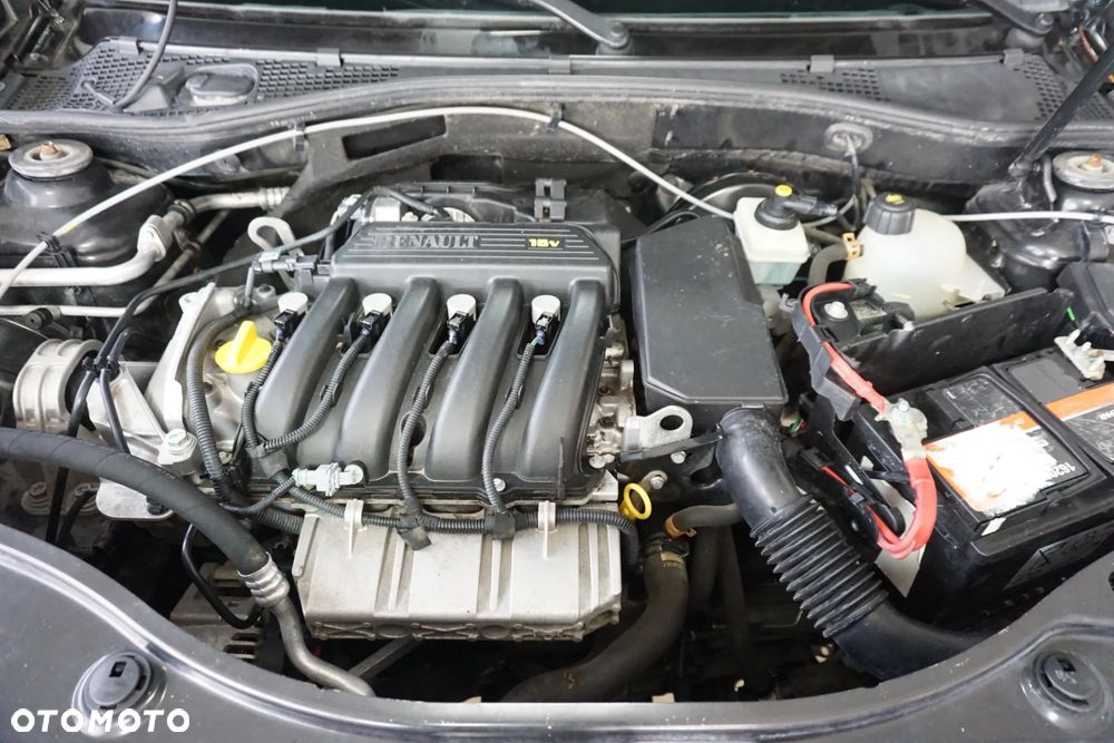 Dacia Duster 1.6 16V 4x2 - 17