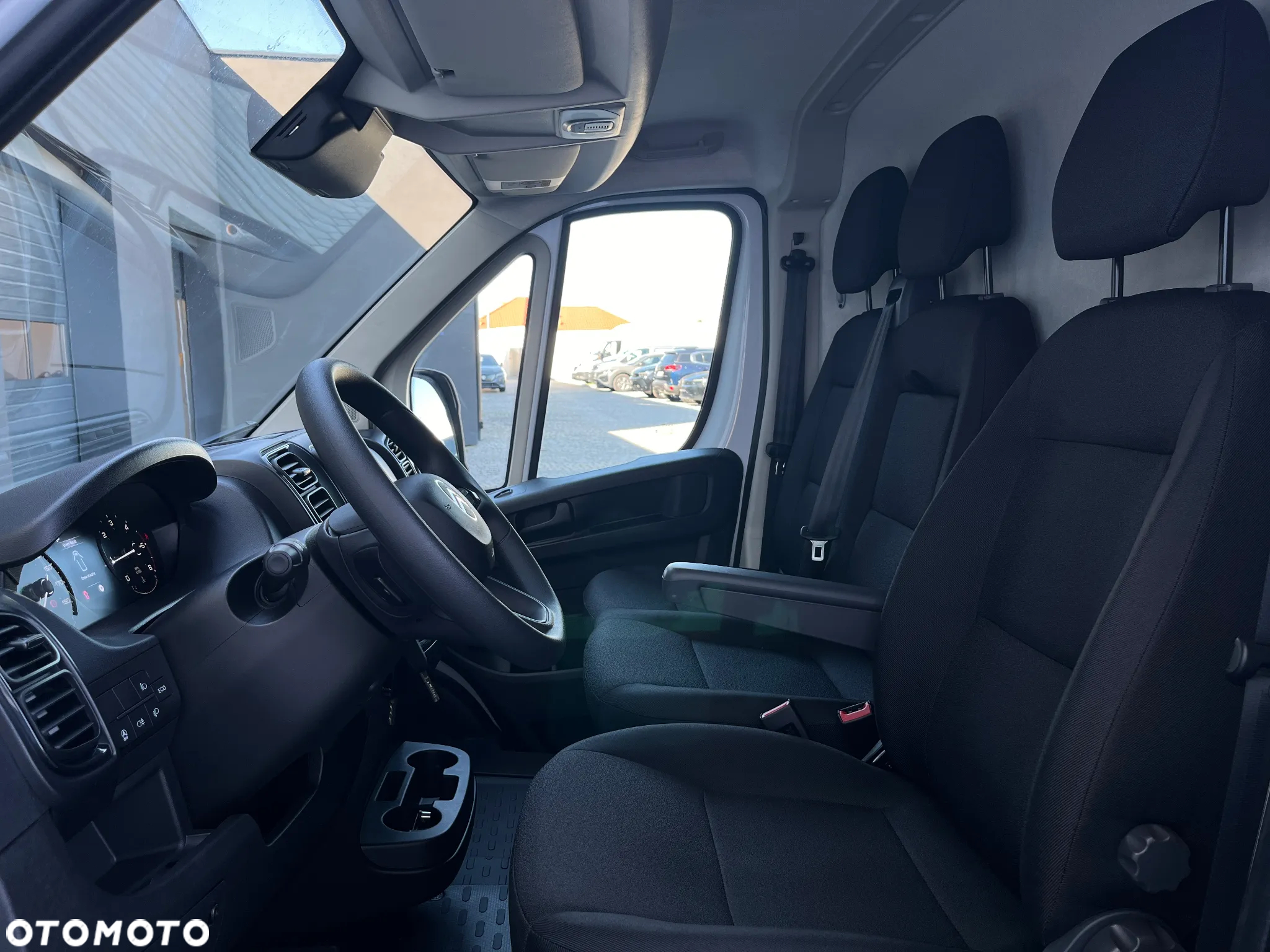 Citroën Jumper Furgon Blaszak L2H2| 2.2 140KM| DMC 3.5t| NOWY | 2025 rok - 12