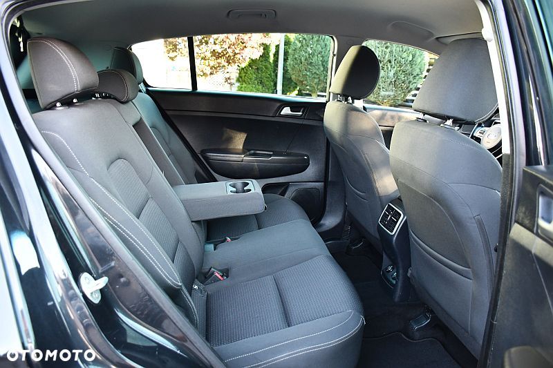Kia Sportage 1.6 GDI 2WD Black Edition - 22