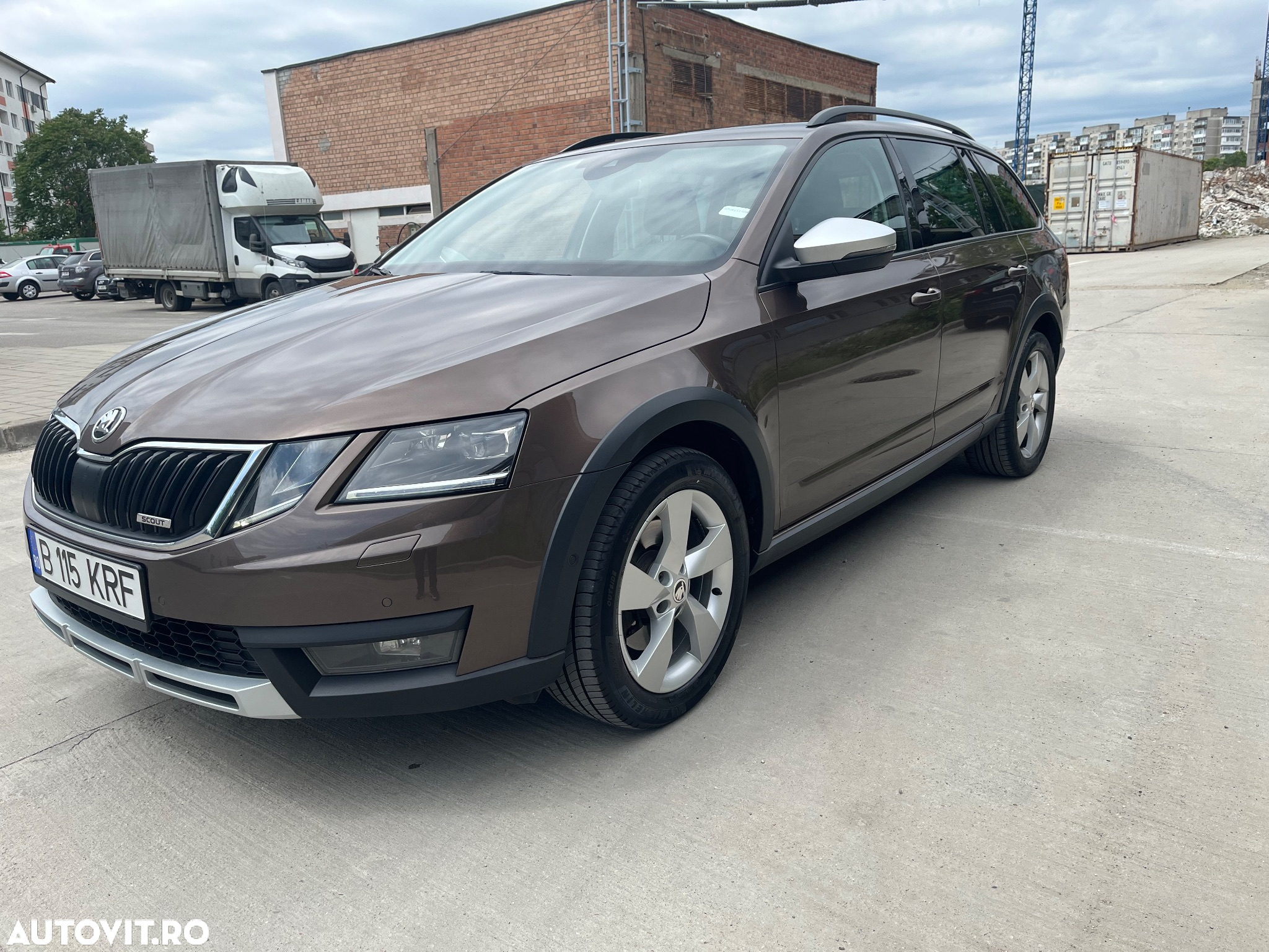 Skoda Octavia 2.0 TDI 4x4 DSG Ambition - 3