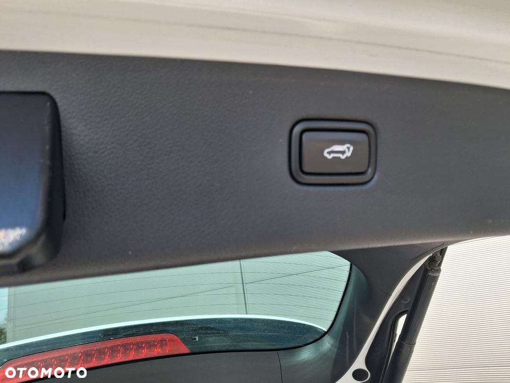 Hyundai Tucson 1.7 CRDI BlueDrive Premium 2WD DCT - 31