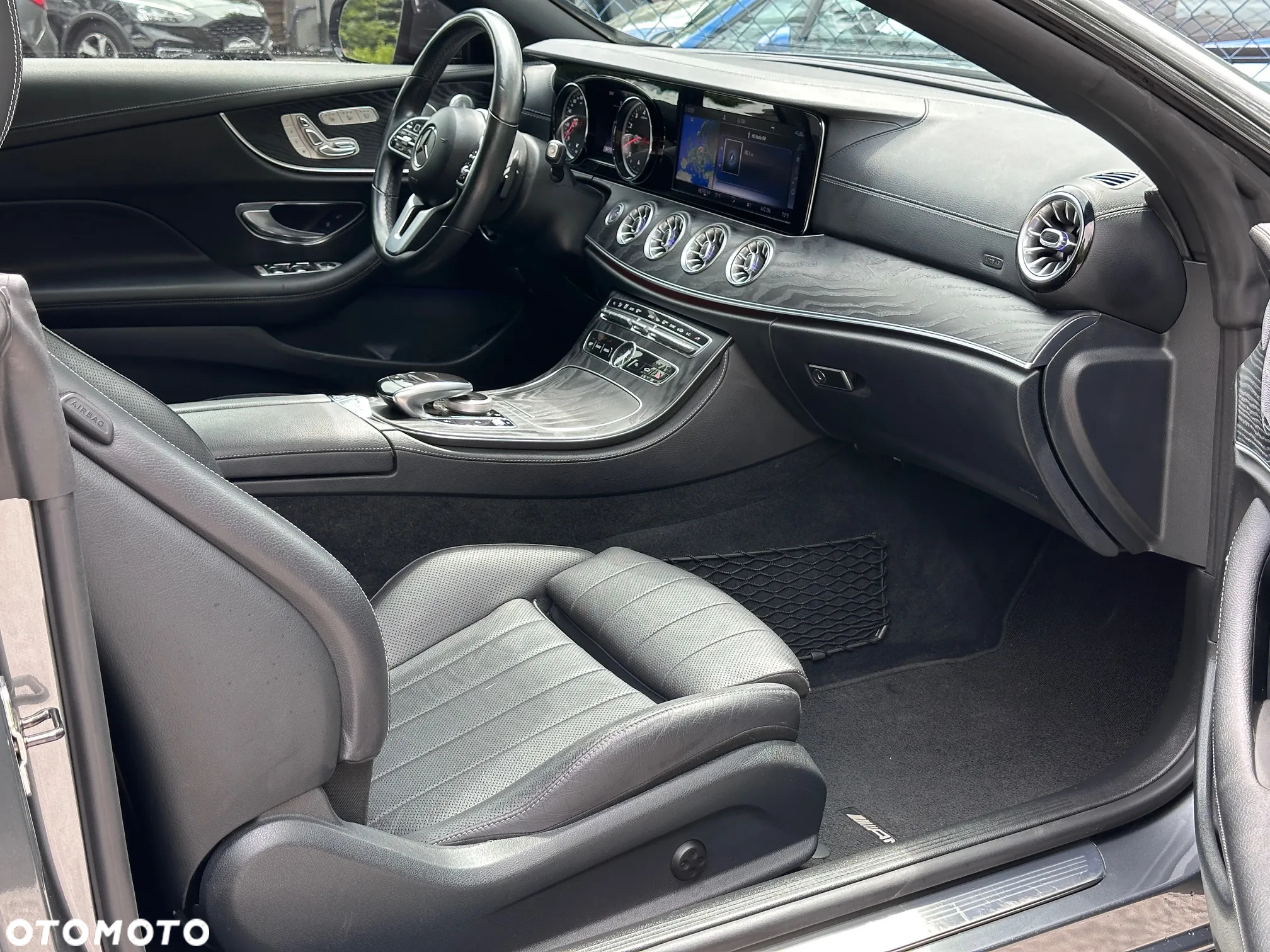 Mercedes-Benz Klasa E 450 4Matic Cabrio 9G-TRONIC AMG Line - 31