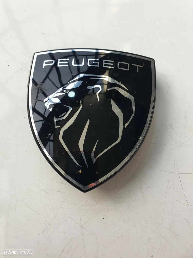 SIMBOLO FRENTE PEUGEOT 208 II 2°FASE / 9854558180 - 1