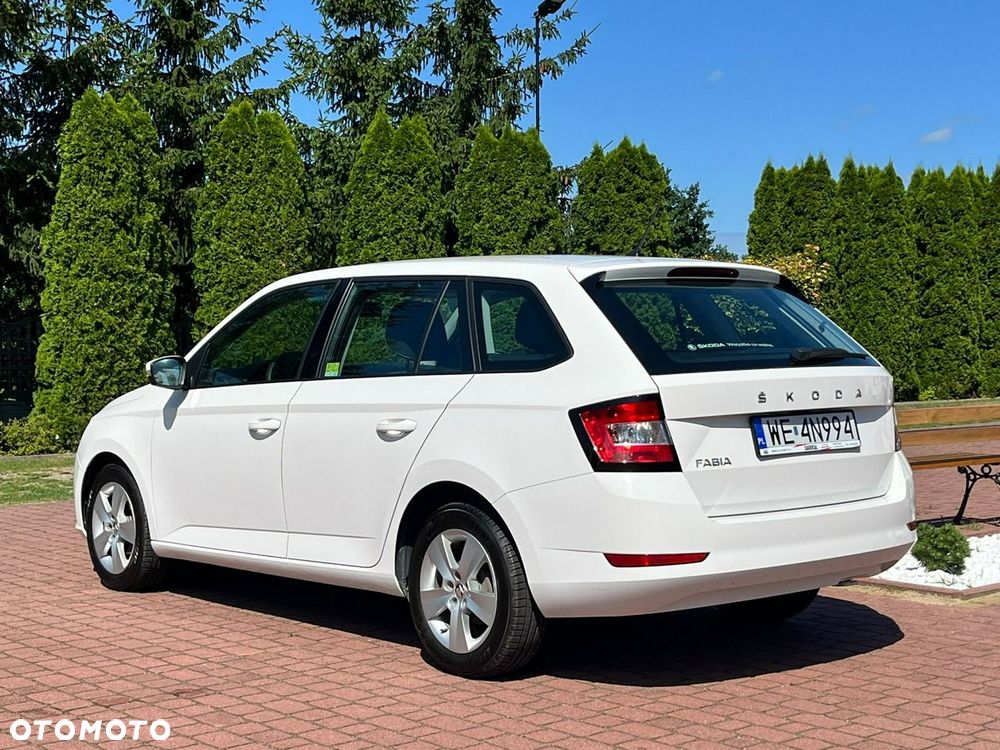Skoda Fabia 1.0 Ambition - 17