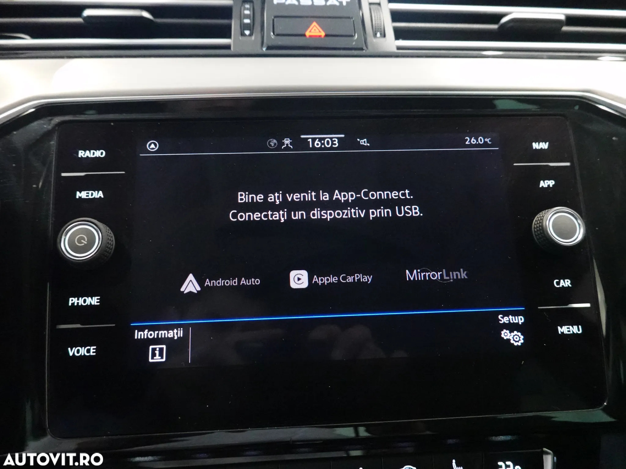 Volkswagen Passat Variant 2.0 TDI DSG Highline - 26