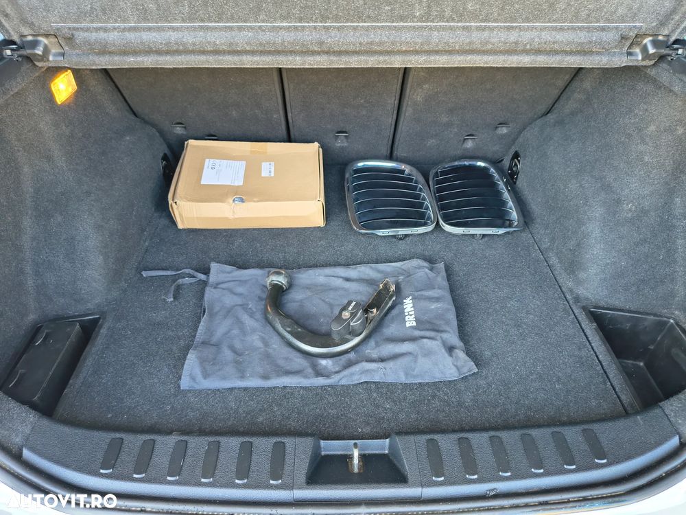 BMW X1 xDrive18d - 14