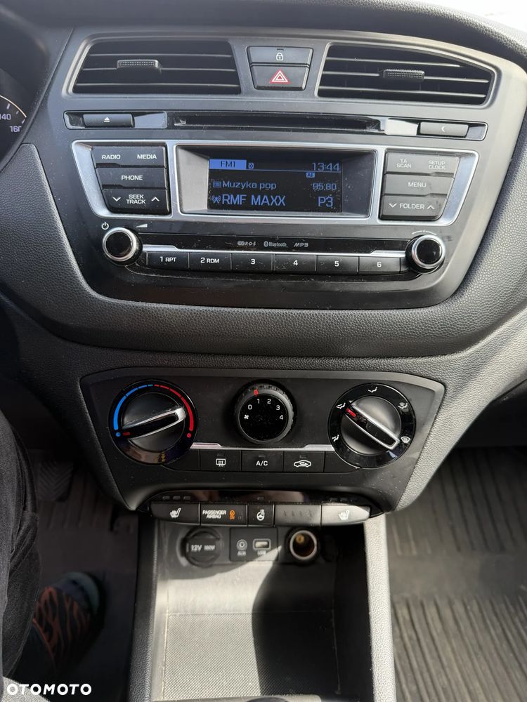 Hyundai i20 blue 1.0 T-GDI Classic - 31