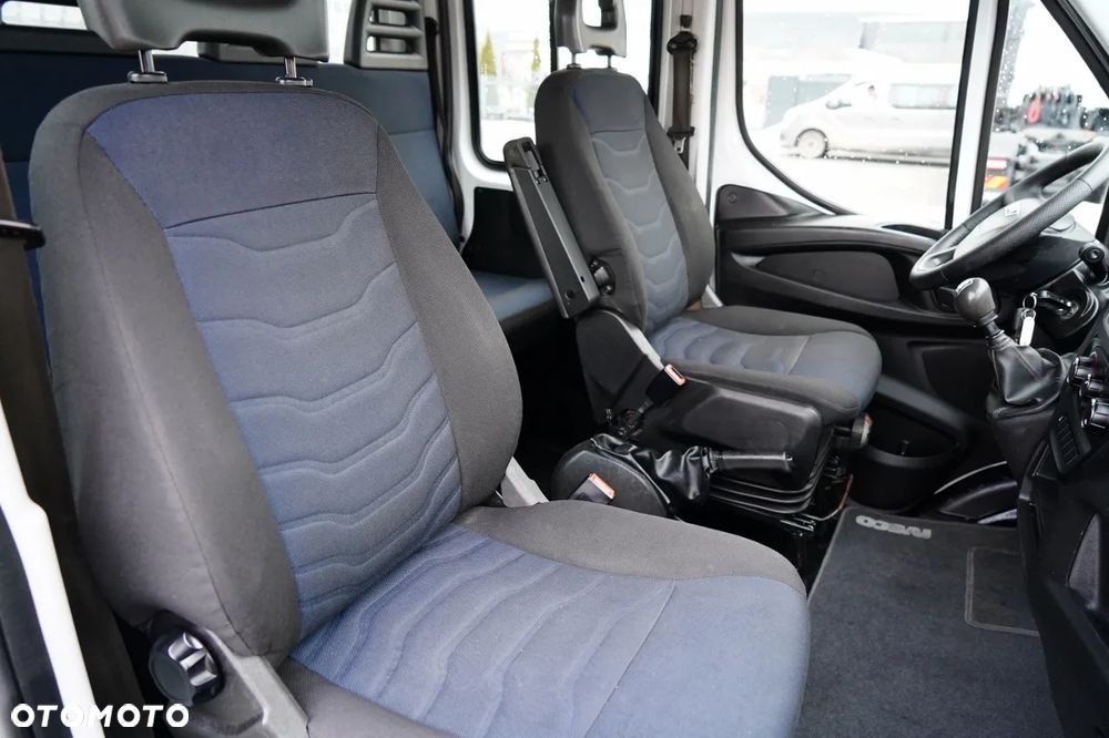 Iveco DAILY 35-140 / WYWROTKA / BRYGADOWKA - 6 MIEJSC  / BLIŹNIAK / MANUAL / - 33