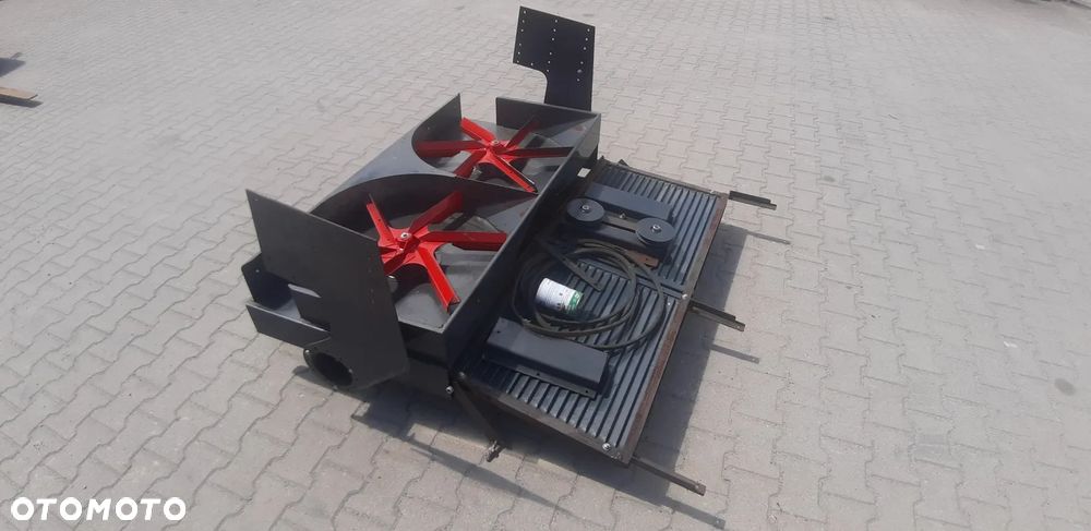 Rozrzutnik plew do Claas mechaniczny - 5