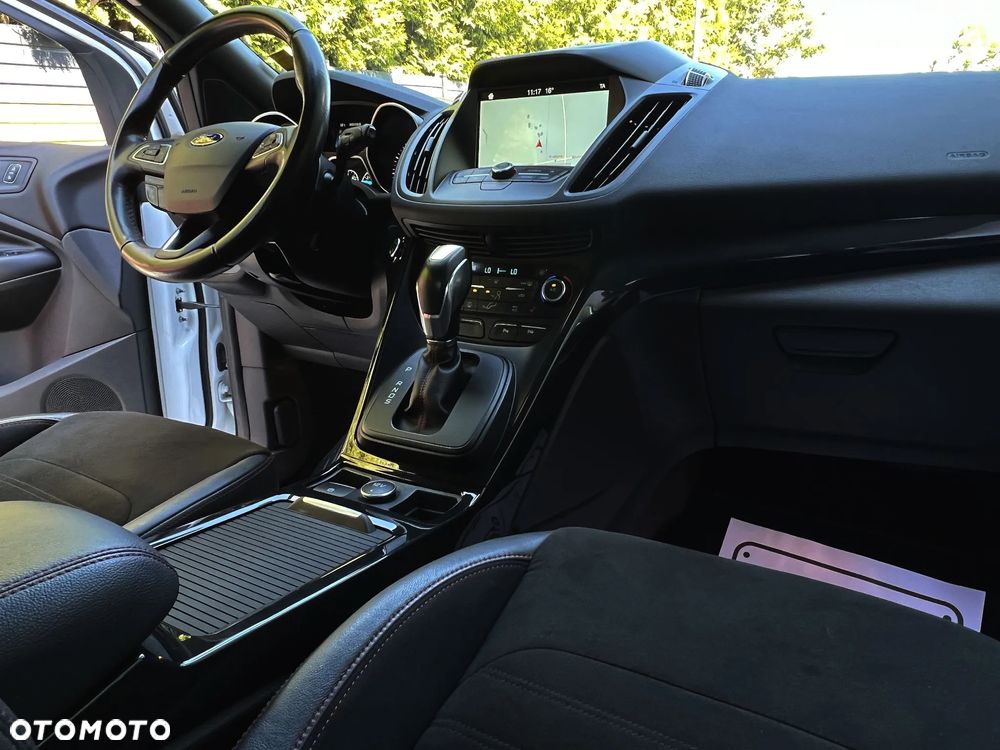 Ford Kuga 1.5 EcoBlue ST-LINE - 18