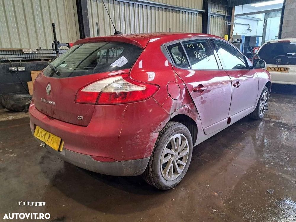 Far dreapta Renault Megane 3 2014 HATCHBACK 1.5 dCI - 7