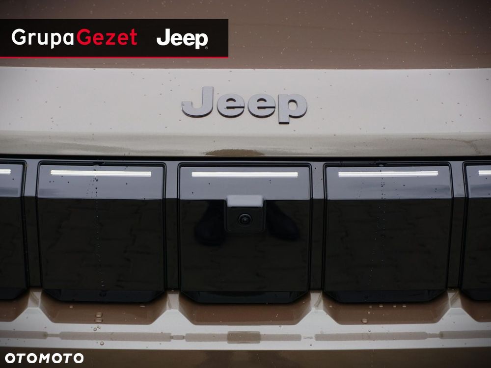 Jeep Compass - 14