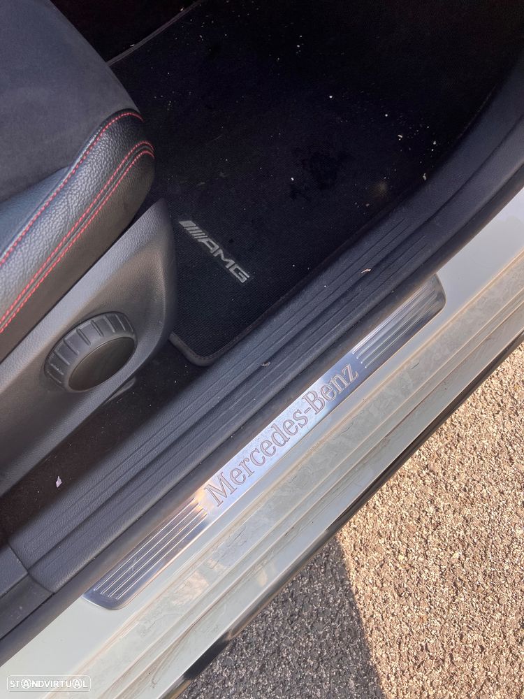 Mercedes-Benz CLA 220 d Shooting Brake AMG Line Aut. - 25