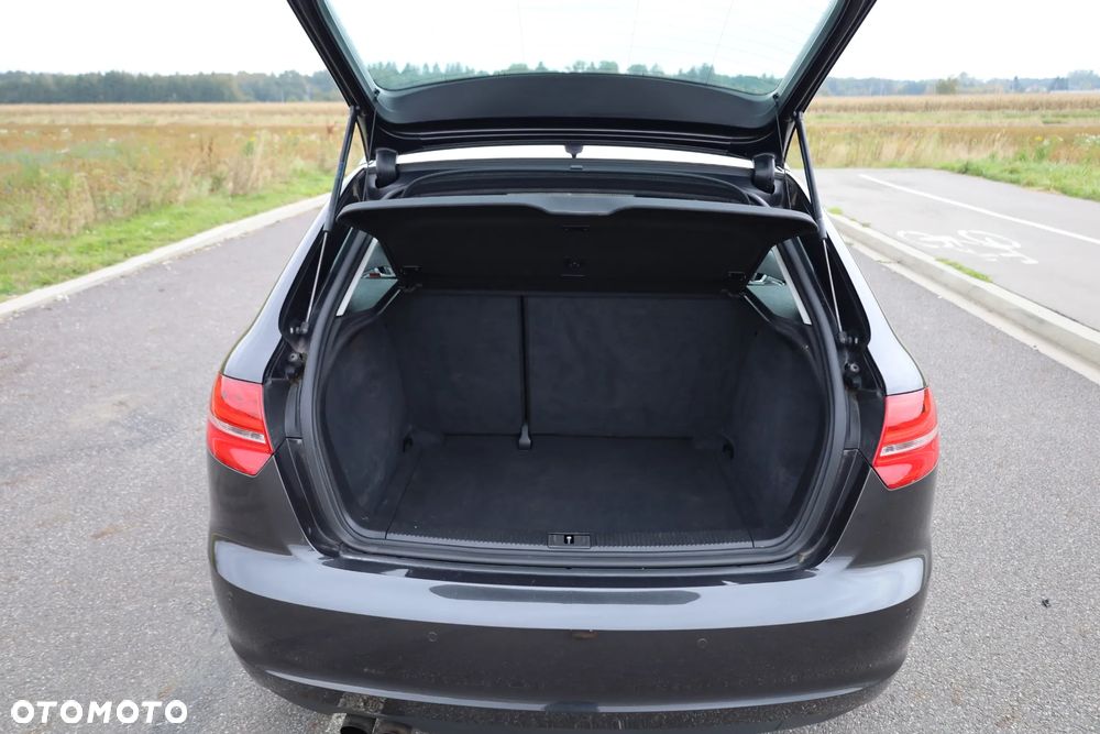 Audi A3 Sportback 1.8 TFSI Ambition - 16