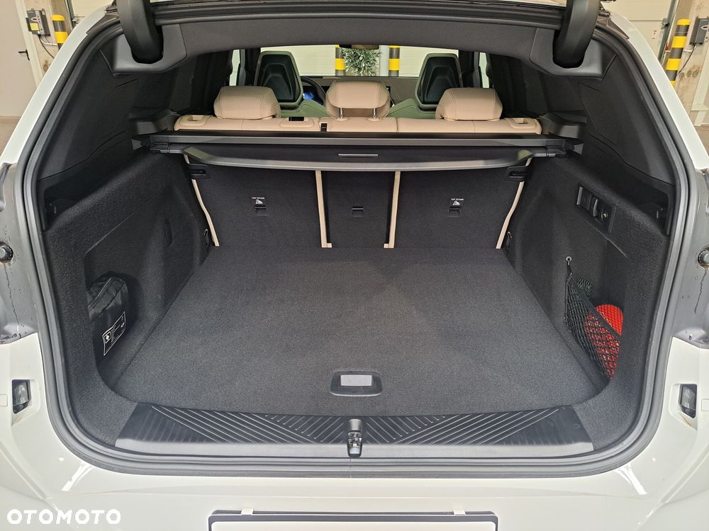 BMW X3 xDrive20d mHEV - 12
