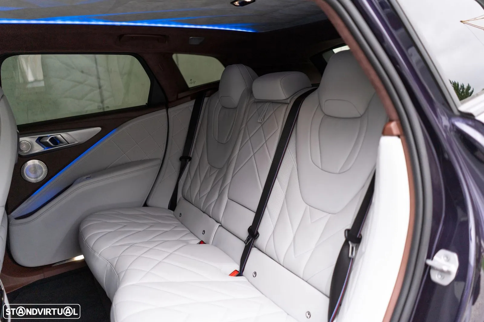 BMW XM - 34