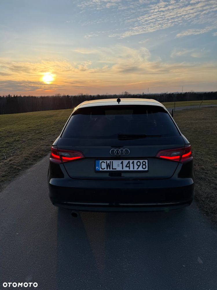 Audi A3 Sportback 1.6 TDI - 8
