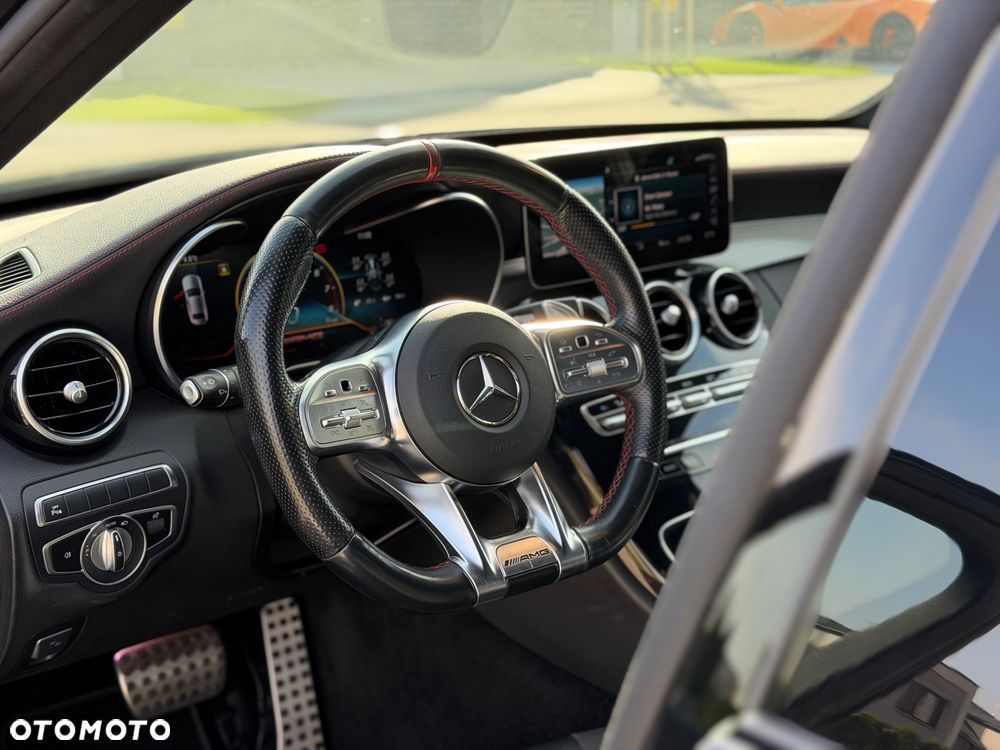 Mercedes-Benz Klasa C AMG 43 4Matic AMG TCT 9G - 17