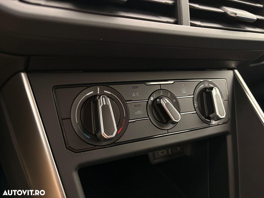 Volkswagen Taigo - 21