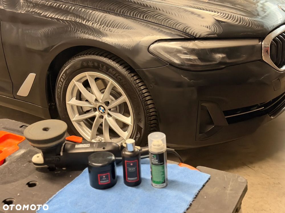 BMW Seria 5 520d mHEV - 27