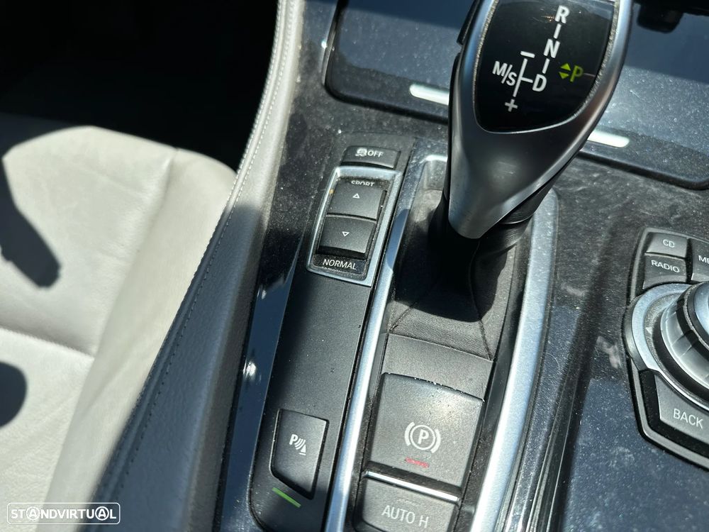 BMW 520 d Auto - 17