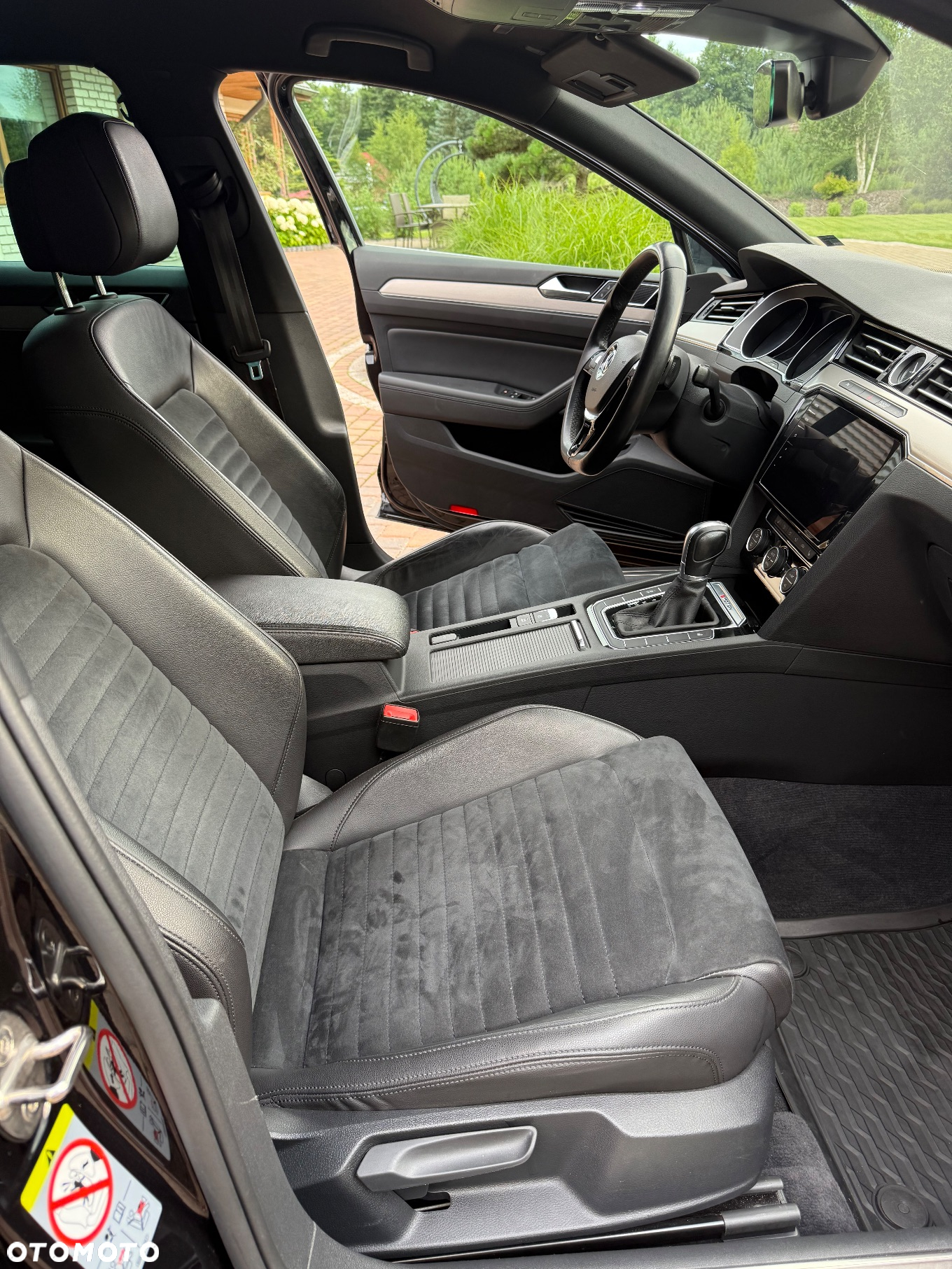 Volkswagen Passat Variant 2.0 TDI SCR 4Motion DSG Highline - 27