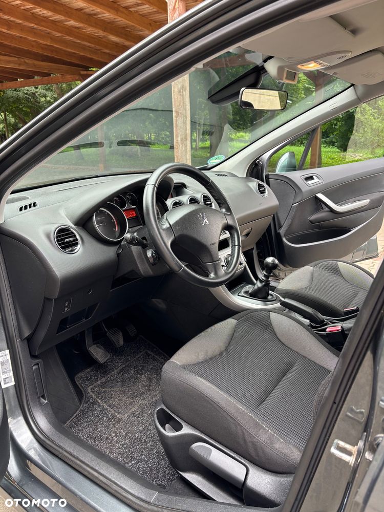 Peugeot 308 HDi FAP 110 Premium - 11