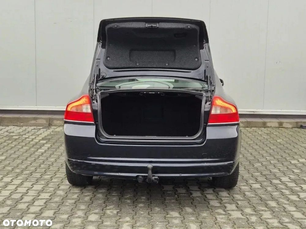 Volvo S80 - 10