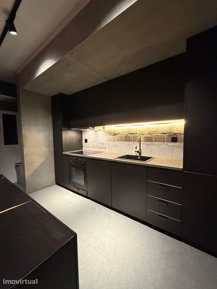 Apartamento - Renovado - Grande imagem: 3/23