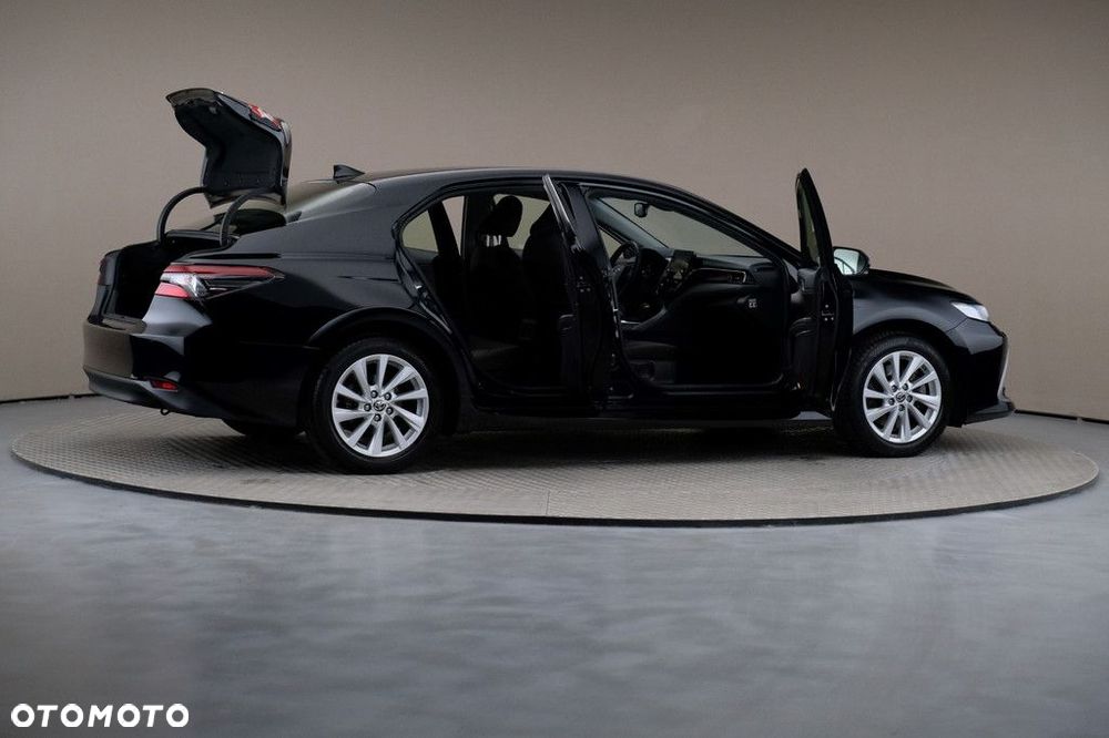 Toyota Camry 2.5 Hybrid Comfort CVT - 6