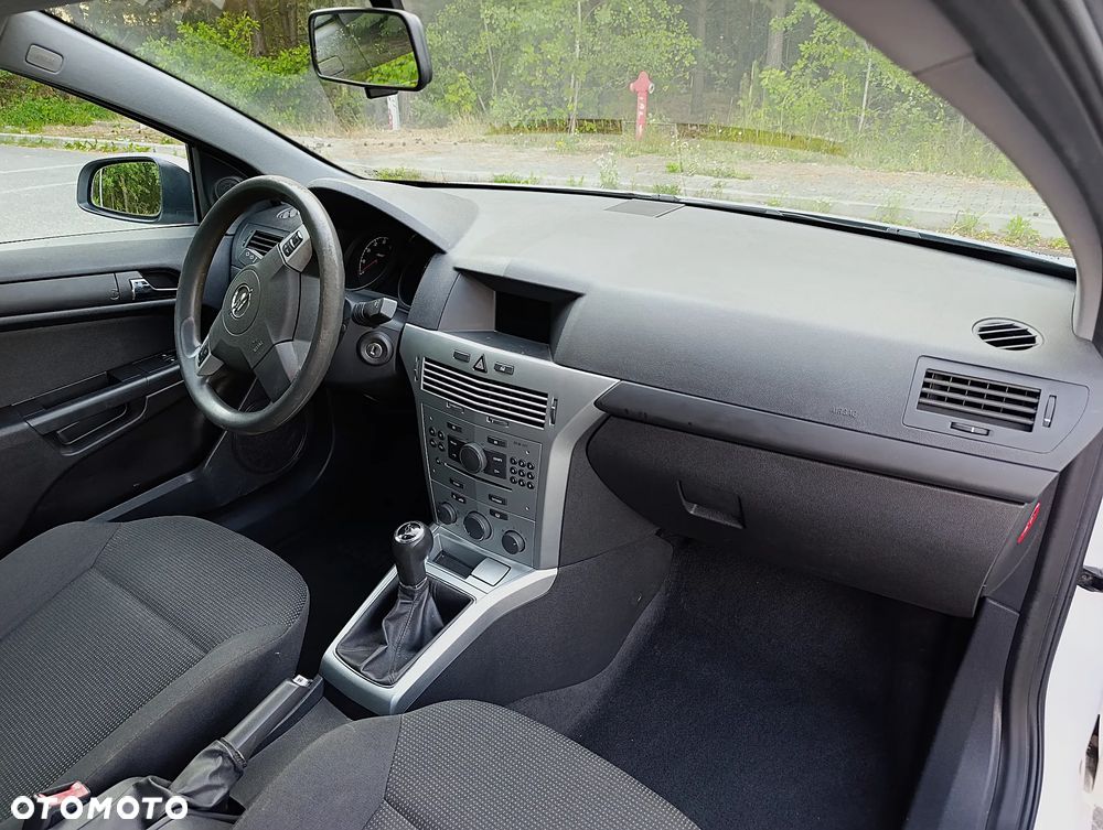 Opel Astra 1.4 Selection - 26