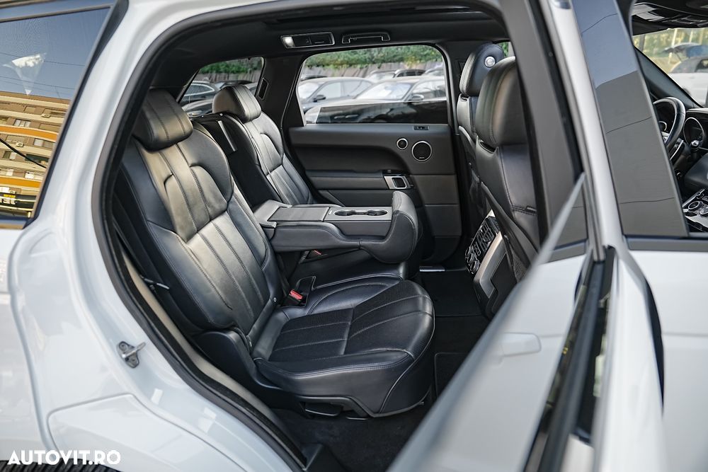Land Rover Range Rover Sport - 11