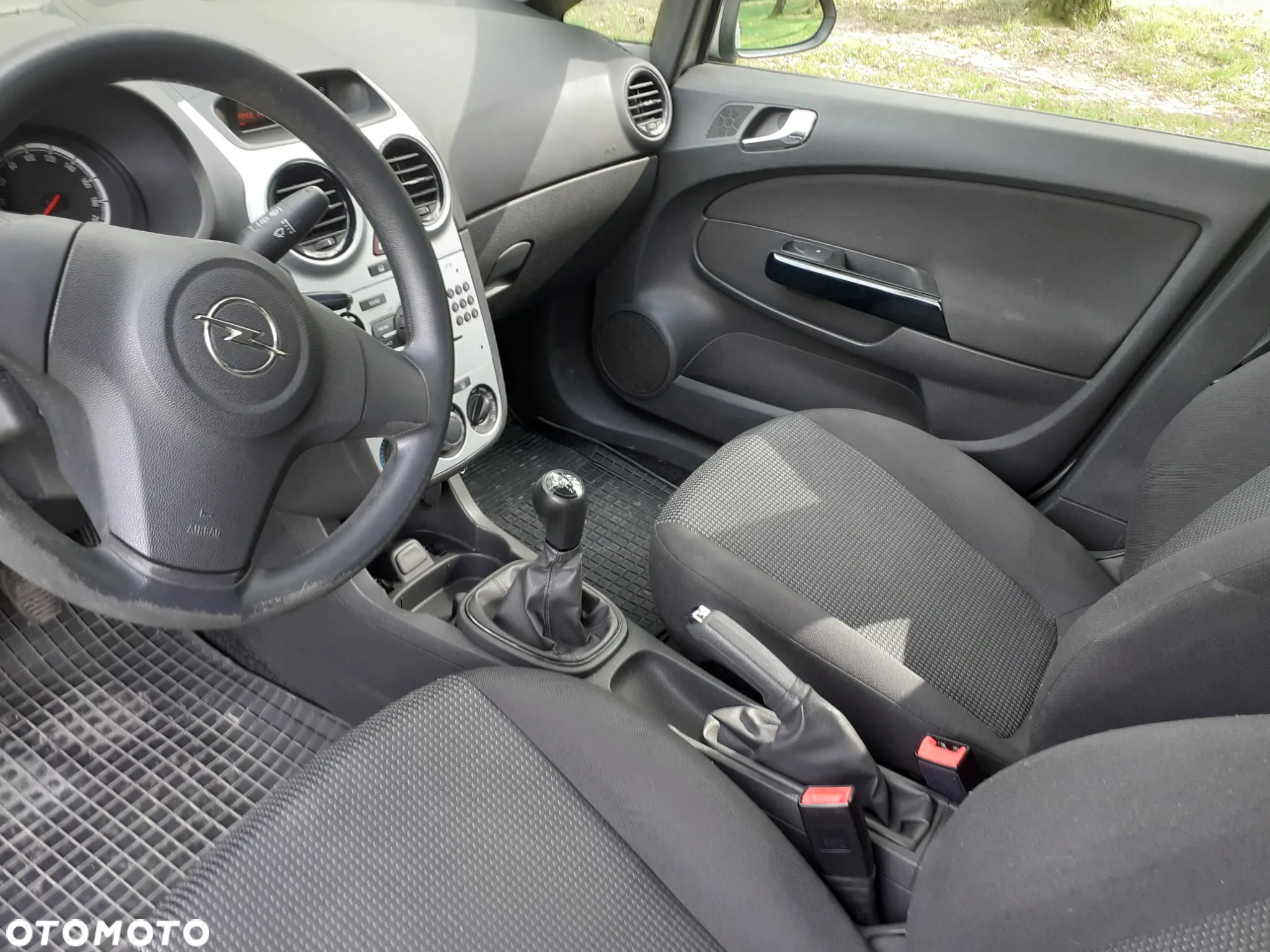 Opel Corsa - 13