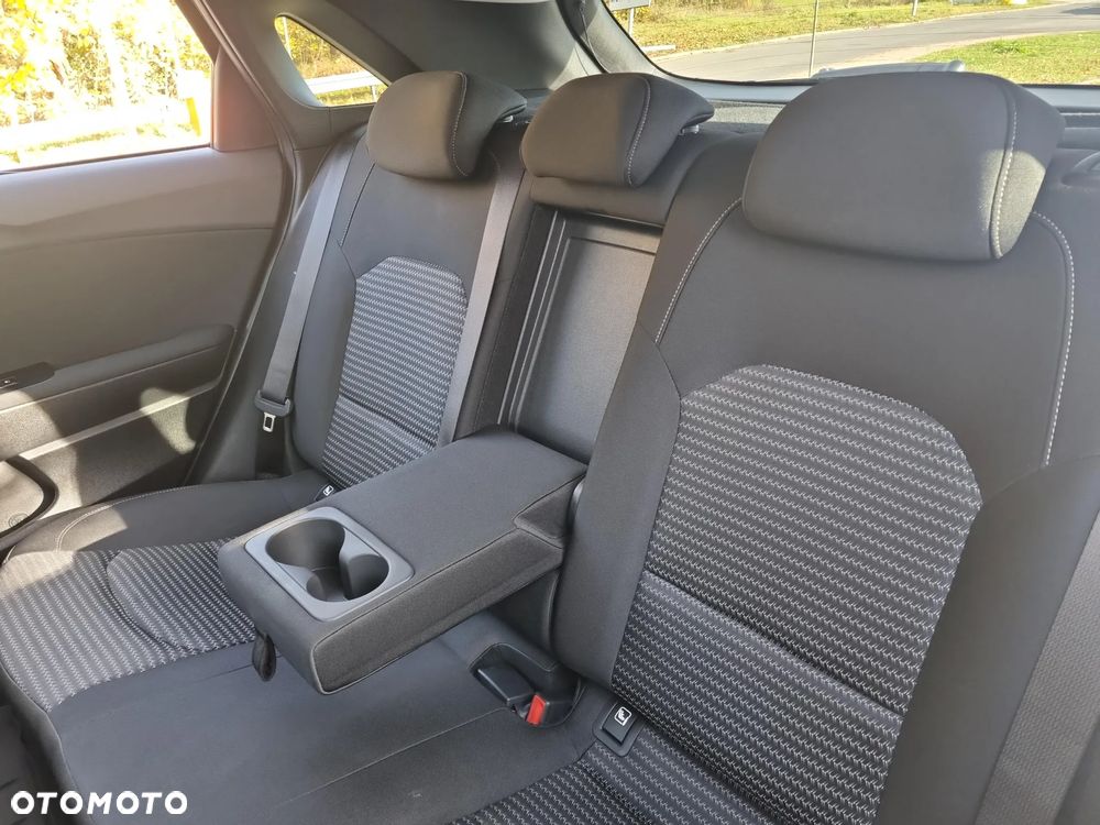 Kia Ceed 1.5 T-GDI M DCT - 16