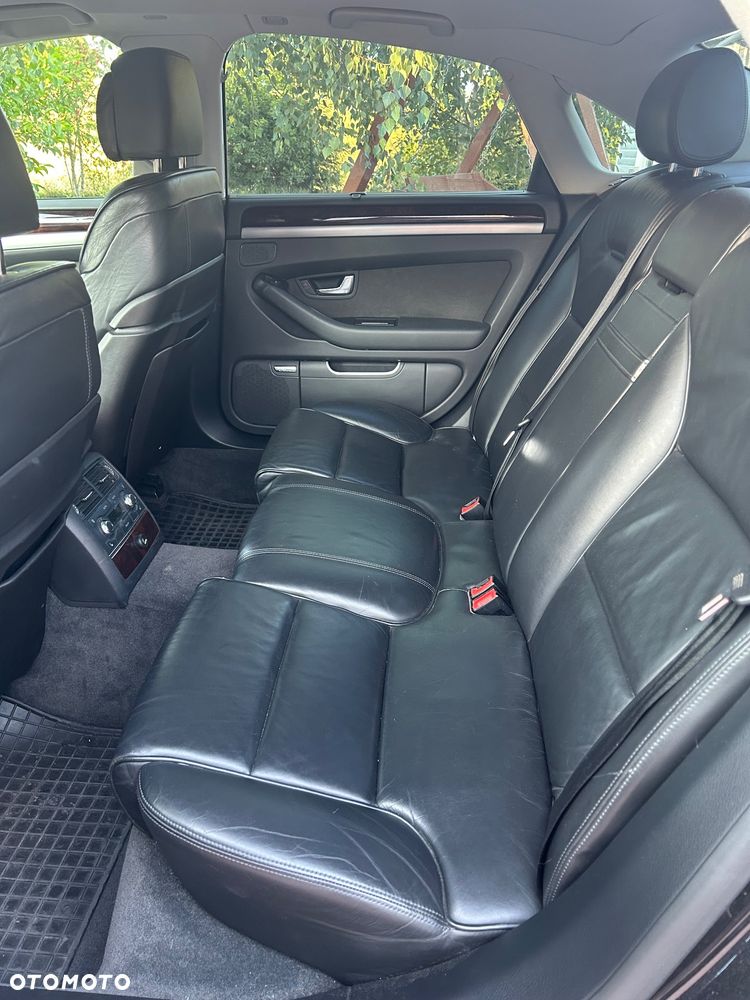 Audi A8 4.2 TDI Quattro - 9