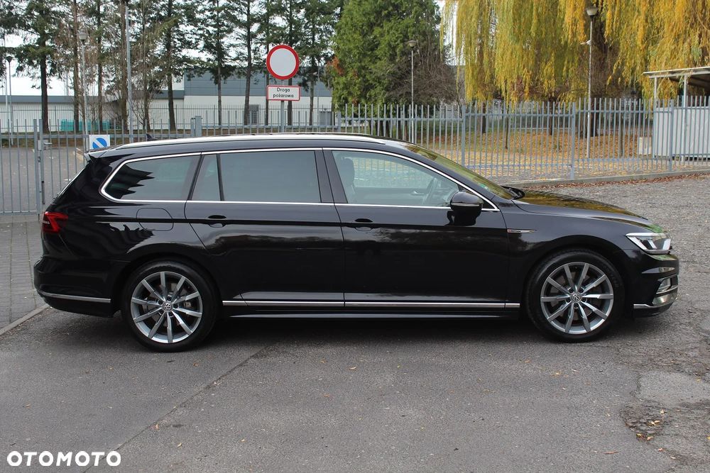 Volkswagen Passat Variant 2.0 TDI 4Mot R-Line Edition DSG - 10