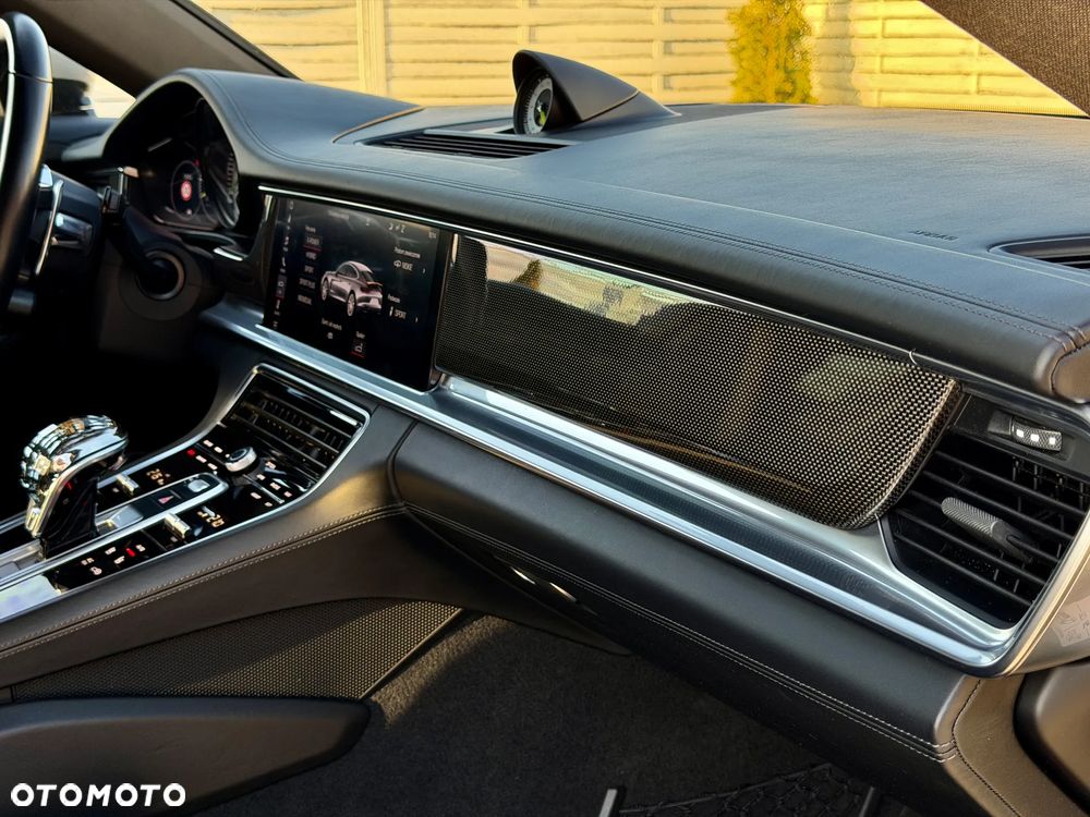 Porsche Panamera 4 E-Hybrid Edition 10 Jahre - 11
