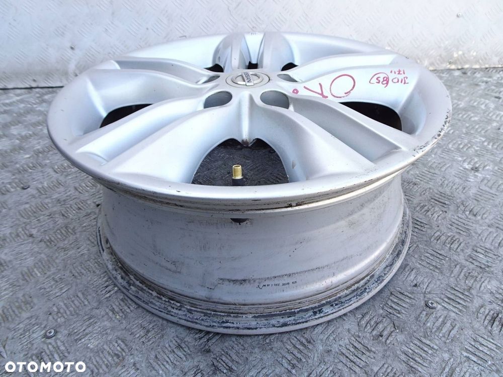 Alufelga Nissan Qashqai J10 17" 5x114.3 ET 40 - 2